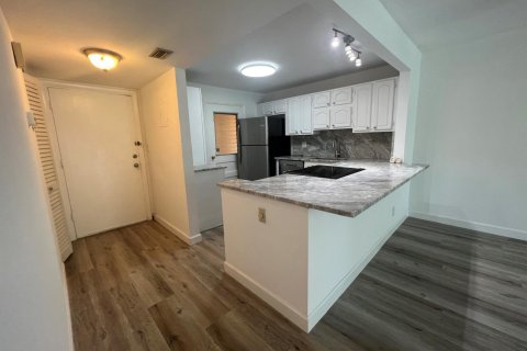 Condo in Boca Raton, Florida, 3 bedrooms  № 2184798 - photo 12