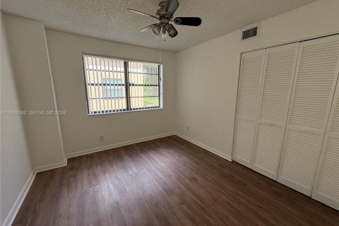 Copropriété à vendre à Coral Springs, Floride: 3 chambres, 115.66 m2 № 2052036 - photo 8