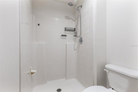 House in Haines City, Florida 3 bedrooms, 153.66 sq.m. № 1898733 - photo 22