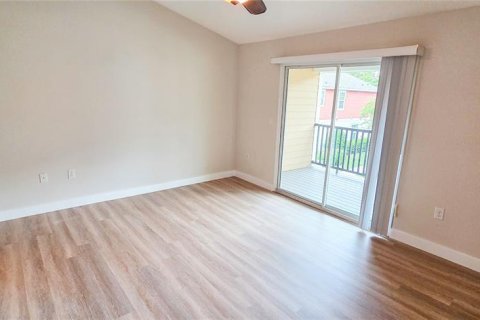 Townhouse in Winter Springs, Florida 3 bedrooms, 133.31 sq.m. № 1905700 - photo 7