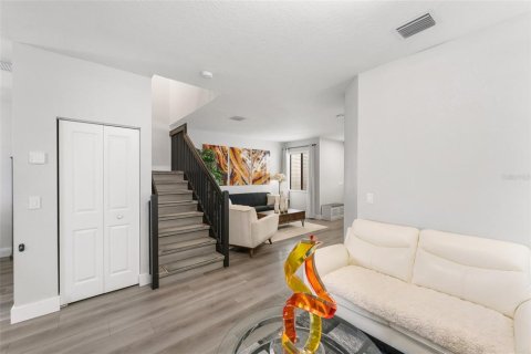 Touwnhouse à vendre à Miami, Floride: 3 chambres, 158.31 m2 № 1642405 - photo 5