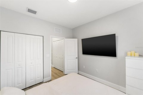 Touwnhouse à vendre à Miami, Floride: 3 chambres, 158.31 m2 № 1642405 - photo 19