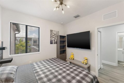 Touwnhouse à vendre à Miami, Floride: 3 chambres, 158.31 m2 № 1642405 - photo 16