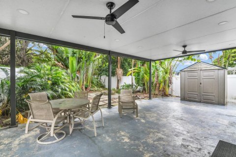 Casa en venta en Pembroke Pines, Florida, 4 dormitorios, 140.28 m2 № 2245918 - foto 27