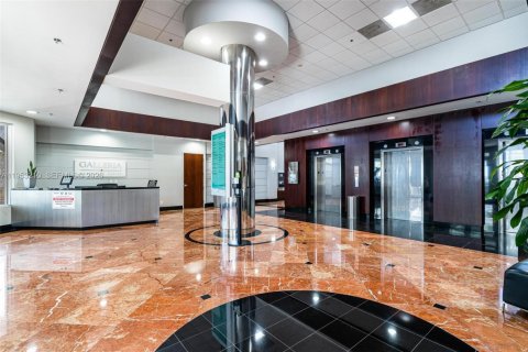 Immobilier commercial à vendre à Fort Lauderdale, Floride № 2008116 - photo 25