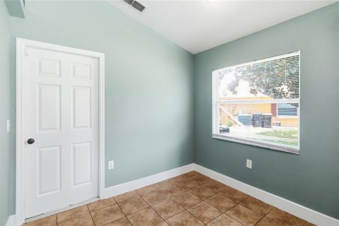 Casa en venta en Davenport, Florida, 3 dormitorios, 137.87 m2 № 2157502 - foto 12