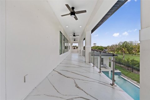 House in Orlando, Florida 6 bedrooms, 617.15 sq.m. № 2229948 - photo 29