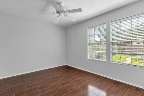 Touwnhouse à vendre à Orlando, Floride: 2 chambres, 119.47 m2 № 2321748 - photo 29