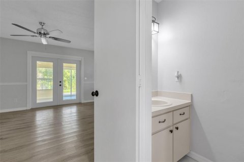 Touwnhouse à vendre à Orlando, Floride: 2 chambres, 119.47 m2 № 2321748 - photo 9