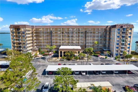 Condo in Dunedin, Florida, 2 bedrooms  № 1643333 - photo 4