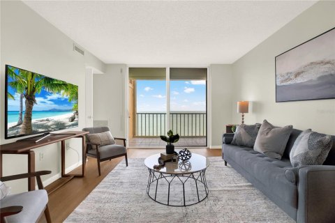 Condo in Dunedin, Florida, 2 bedrooms  № 1643333 - photo 2