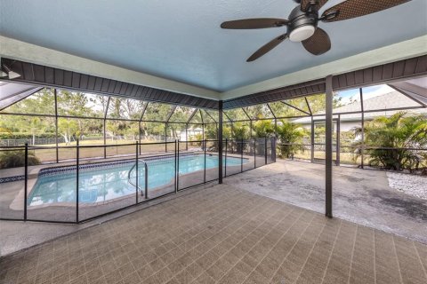 House in Venice, Florida 3 bedrooms, 153.66 sq.m. № 1686980 - photo 13