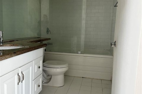 Apartamento en alquiler en Miami, Florida, 59.36 m2 № 1978163 - foto 9