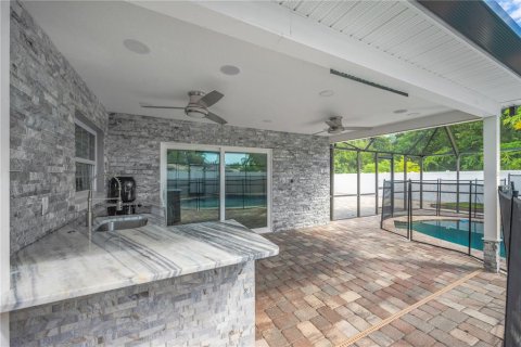 Casa en venta en Valrico, Florida, 4 dormitorios, 181.9 m2 № 1887089 - foto 17