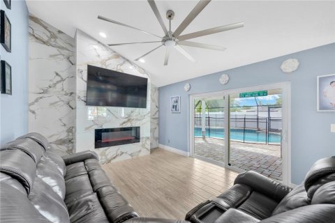 Villa ou maison à vendre à Valrico, Floride: 4 chambres, 181.9 m2 № 1887089 - photo 23