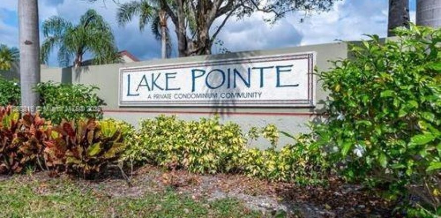 Condo à Oakland Park, Floride, 2 chambres № 1896649