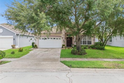 House in Orlando, Florida 4 bedrooms, 183.2 sq.m. № 2231403