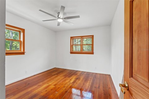 House in Tampa, Florida 3 bedrooms, 156.08 sq.m. № 2200264 - photo 23