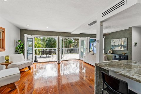 House in Tampa, Florida 3 bedrooms, 156.08 sq.m. № 2200264 - photo 20