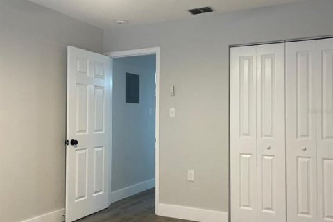 Commercial property in Lakeland, Florida 4 bedrooms, 180.6 sq.m. № 1769342 - photo 12