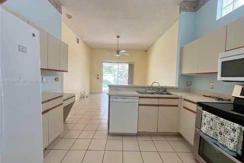 Casa en venta en Cooper City, Florida, 3 dormitorios, 145.58 m2 № 2248829 - foto 21
