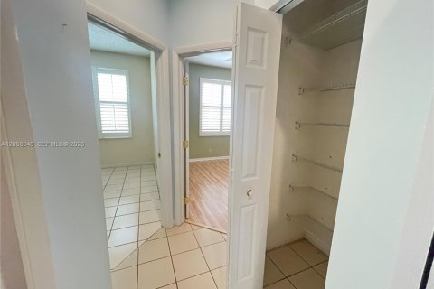 Casa en venta en Cooper City, Florida, 3 dormitorios, 145.58 m2 № 2248829 - foto 28