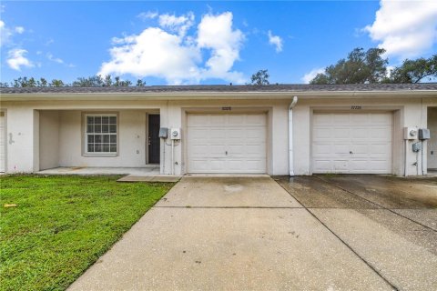 Adosado en alquiler en Dade City, Florida, 3 dormitorios, 112.6 m2 № 2284362 - foto 4