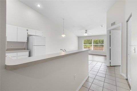 Adosado en alquiler en Dade City, Florida, 3 dormitorios, 112.6 m2 № 2284362 - foto 7