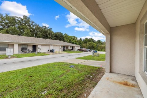 Adosado en alquiler en Dade City, Florida, 3 dormitorios, 112.6 m2 № 2284362 - foto 5