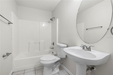 Adosado en alquiler en Dade City, Florida, 3 dormitorios, 112.6 m2 № 2284362 - foto 19