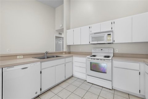 Adosado en alquiler en Dade City, Florida, 3 dormitorios, 112.6 m2 № 2284362 - foto 11