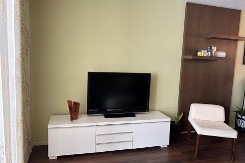 Condo in Lauderdale Lakes, Florida, 1 bedroom № 2078535 - photo 3