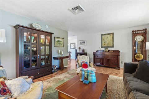 Villa ou maison à vendre à Saint Petersburg, Floride: 3 chambres, 188.87 m2 № 2409818 - photo 6