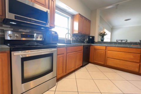 House in Sarasota, Florida 5 bedrooms, 283.44 sq.m. № 2216378 - photo 23