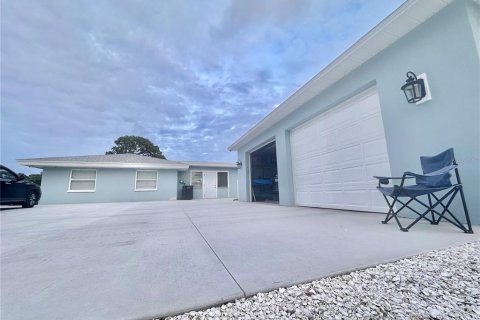 House in Sarasota, Florida 5 bedrooms, 283.44 sq.m. № 2216378 - photo 5