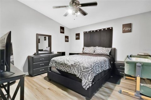 Casa en venta en Orlando, Florida, 3 dormitorios, 108.97 m2 № 2199514 - foto 12