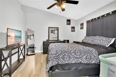 Casa en venta en Orlando, Florida, 3 dormitorios, 108.97 m2 № 2199514 - foto 13