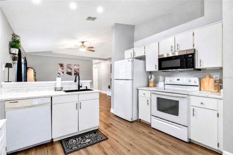 Casa en venta en Orlando, Florida, 3 dormitorios, 108.97 m2 № 2199514 - foto 10