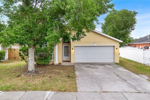 Casa en venta en Orlando, Florida, 3 dormitorios, 108.97 m2 № 2199514 - foto 3