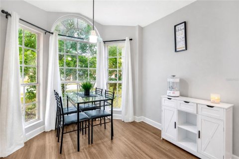 Casa en venta en Orlando, Florida, 3 dormitorios, 108.97 m2 № 2199514 - foto 9