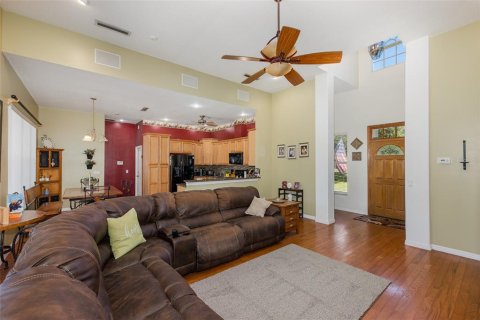 Villa ou maison à vendre à Wesley Chapel, Floride: 5 chambres, 238.76 m2 № 2415589 - photo 11