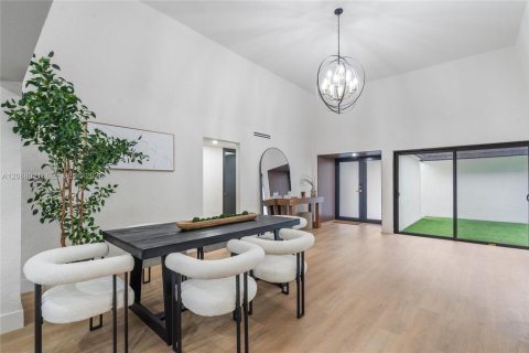 Villa ou maison à vendre à Tamarac, Floride: 3 chambres, 167.5 m2 № 2363655 - photo 21