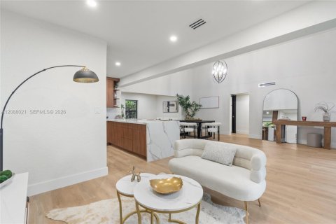 Villa ou maison à vendre à Tamarac, Floride: 3 chambres, 167.5 m2 № 2363655 - photo 10