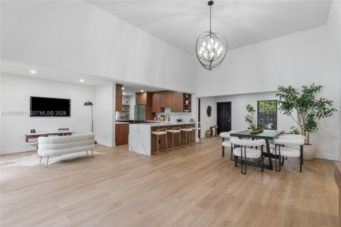 Villa ou maison à vendre à Tamarac, Floride: 3 chambres, 167.5 m2 № 2363655 - photo 8