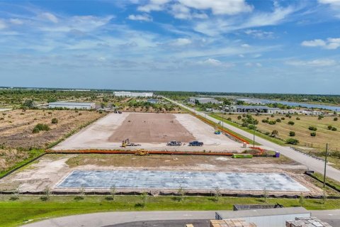 Commercial property in Punta Gorda, Florida № 2135741 - photo 5
