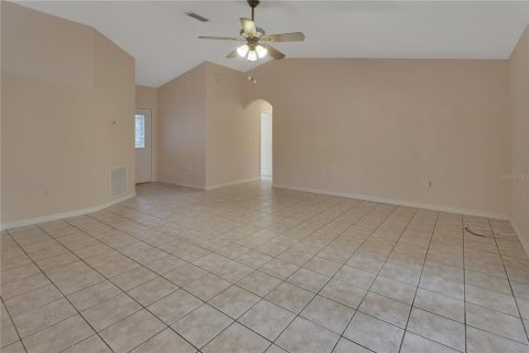 Villa ou maison à vendre à DeLand, Floride: 3 chambres, 108.23 m2 № 2314344 - photo 12