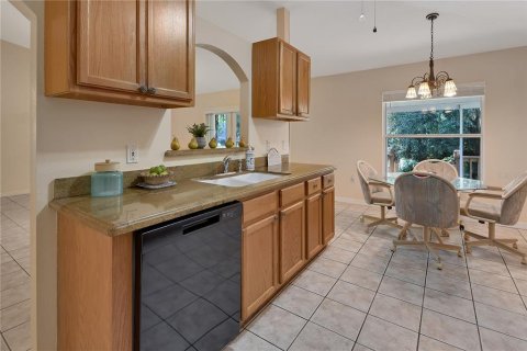 Villa ou maison à vendre à DeLand, Floride: 3 chambres, 108.23 m2 № 2314344 - photo 5