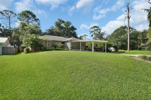 House in DeLand, Florida 3 bedrooms, 108.23 sq.m. № 2314344