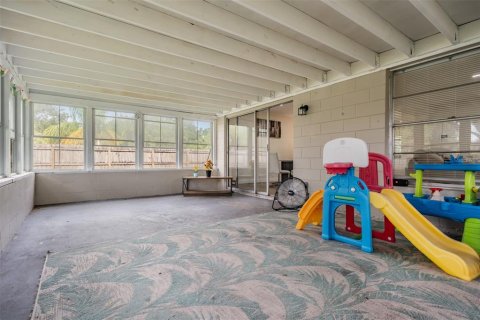 Casa en venta en Tampa, Florida, 4 dormitorios, 166.11 m2 № 1918807 - foto 7