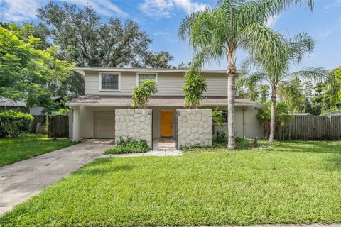 Casa en venta en Tampa, Florida, 4 dormitorios, 166.11 m2 № 1918807 - foto 2